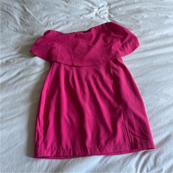 Superdown Catalina Ruffle Tube Mini
Dress Hot Pink S - Picture 3 of 6